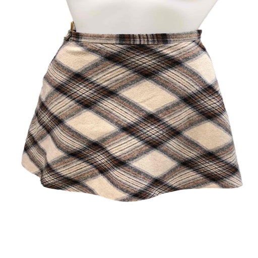 Tartan skirt