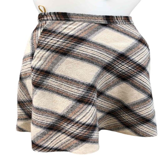 Tartan skirt