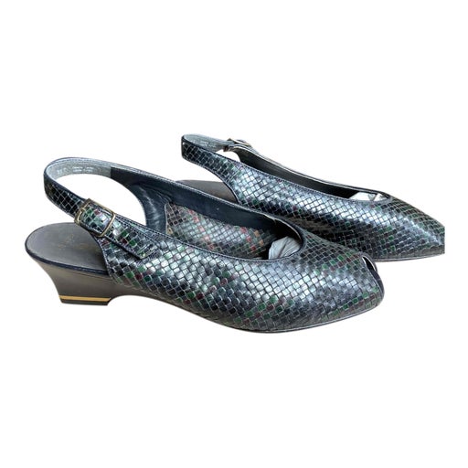 Braided leather sandals