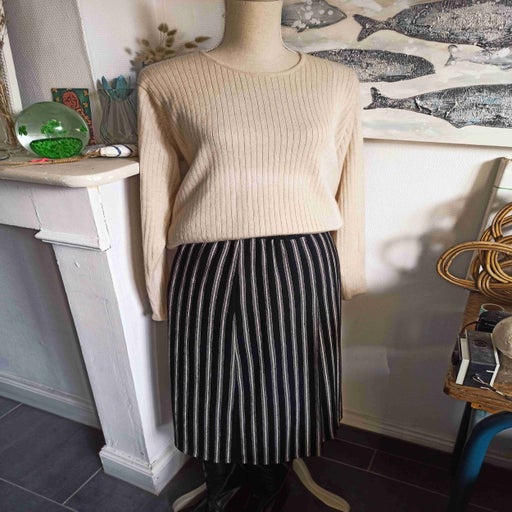 Cashmere sweater