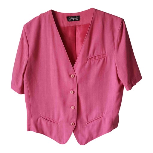 Buttoned top