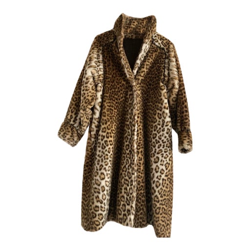 Leopard faux fur coat