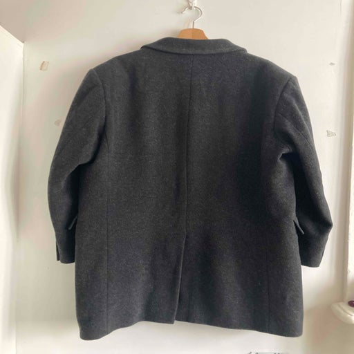 Wool and cashmere coat