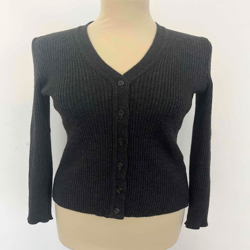 Knitted cardigan