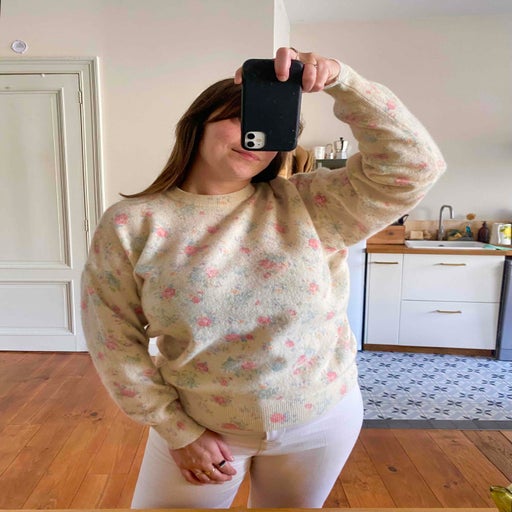 Woolen sweater