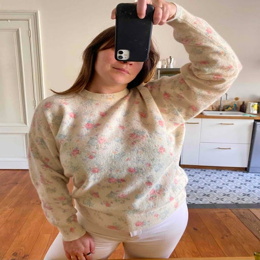 Woolen sweater