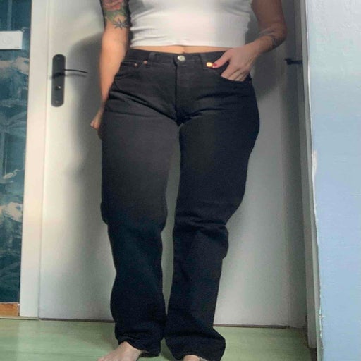 Levi's 501 W31 L34 jeans.