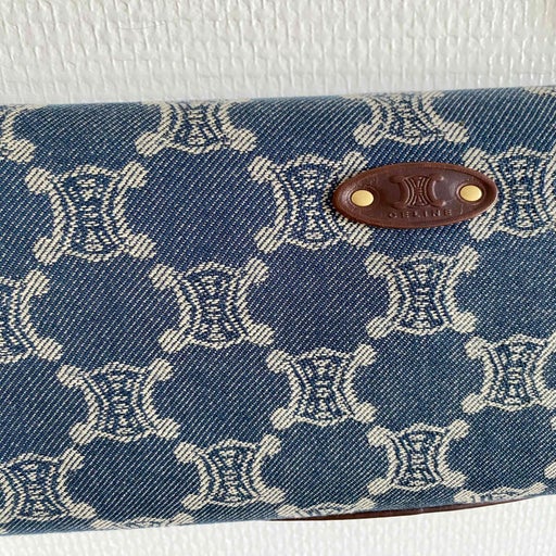 Céline baguette bag