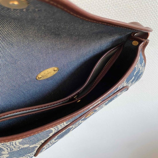 Céline baguette bag