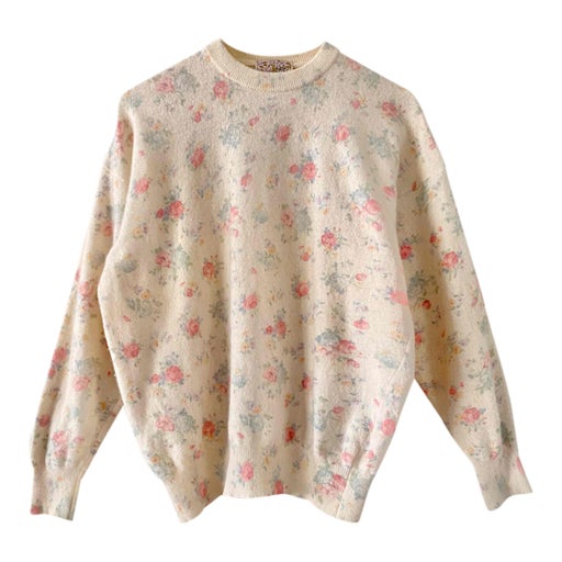 Woolen sweater