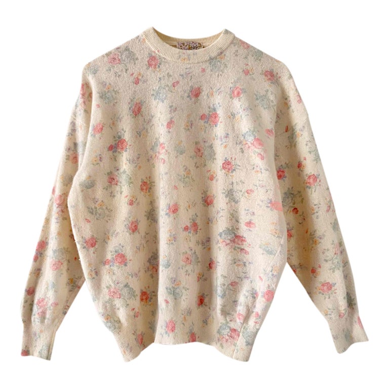 Woolen sweater