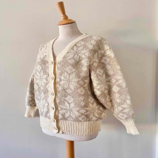 Icelandic cardigan