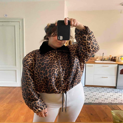 Leopard down jacket