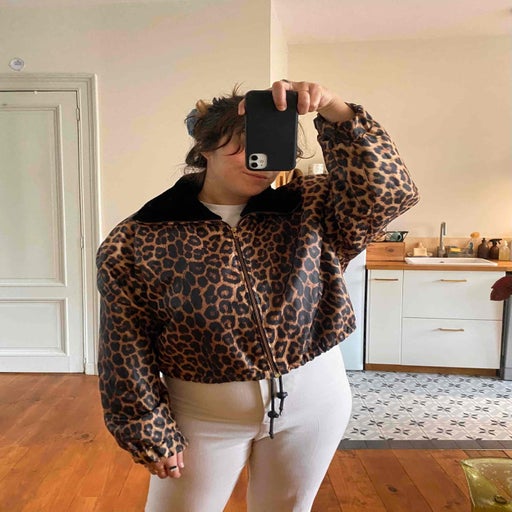Leopard down jacket