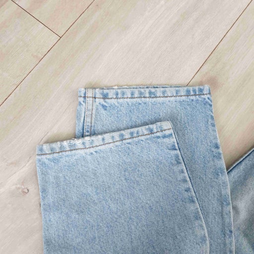 Levi's straight cut jeans