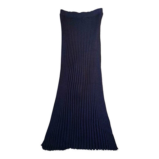 Long pleated skirt