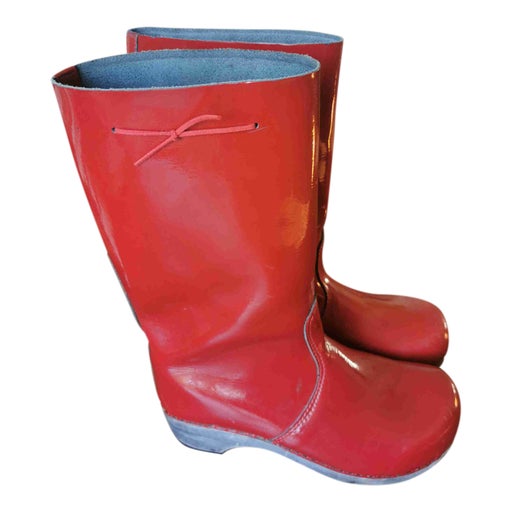 patent leather boots