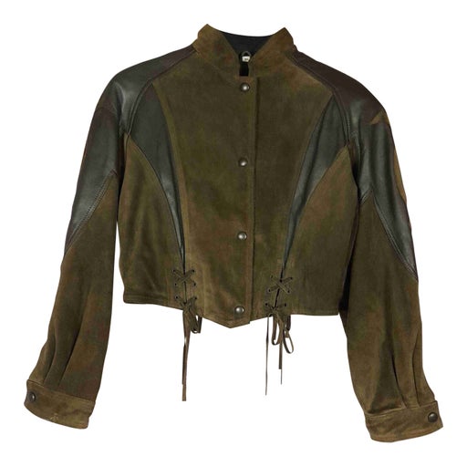 Short suede jacket
