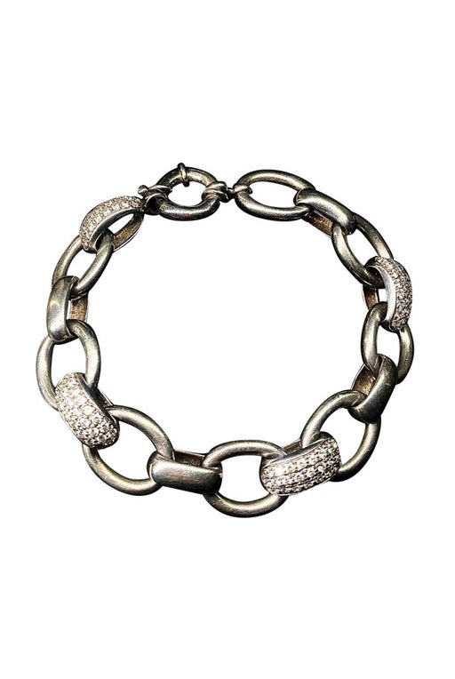 Large silver chain style braslet with a scattering