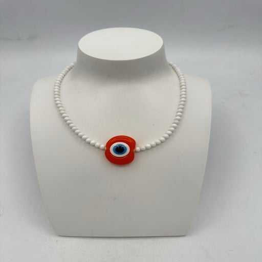 Timeless Pearly Necklace