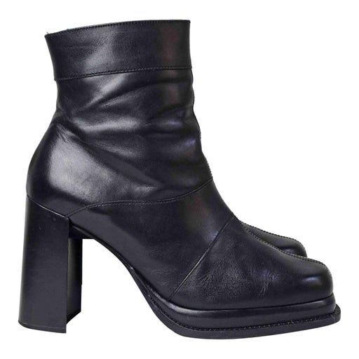 Leather ankle boots