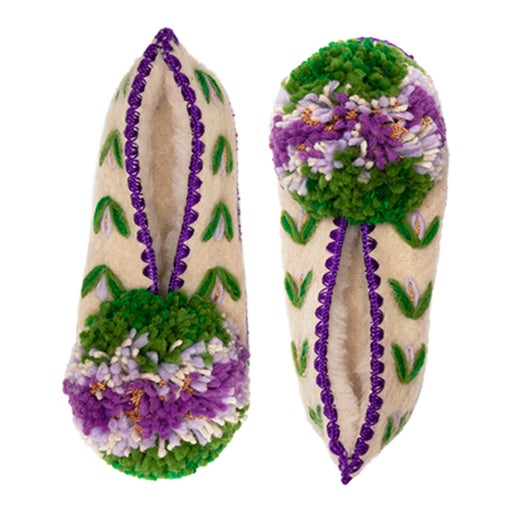Give A Pon slippers