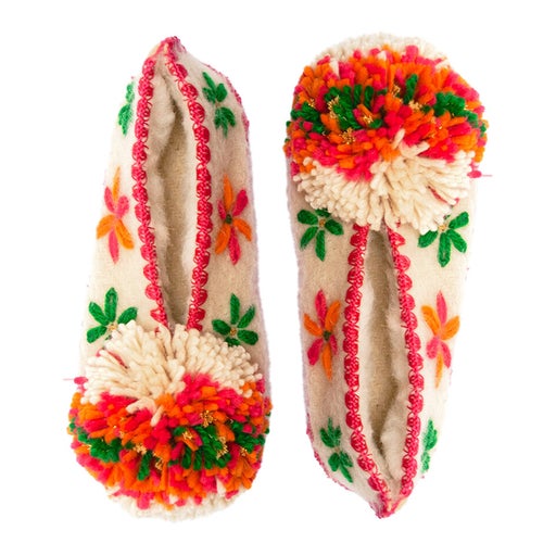 Give A Pon slippers