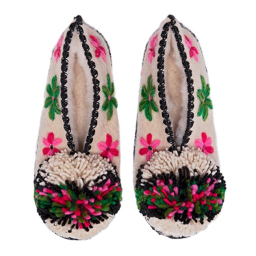 Give A Pon slippers
