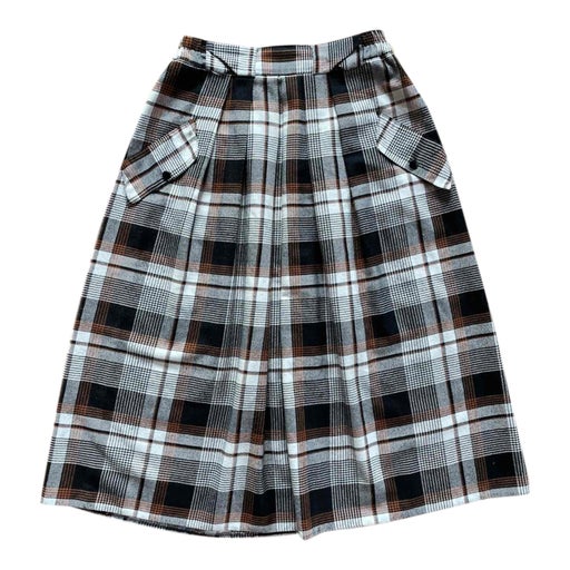 Tartan skirt