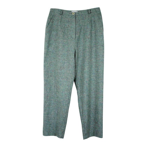 Pleated pants