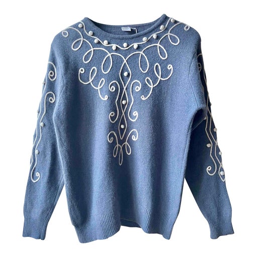 Woolen sweater