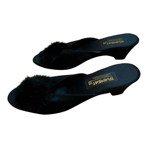 Interior shoes 