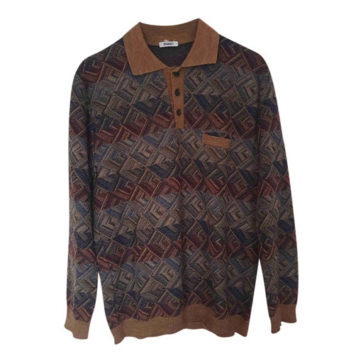Woolen sweater