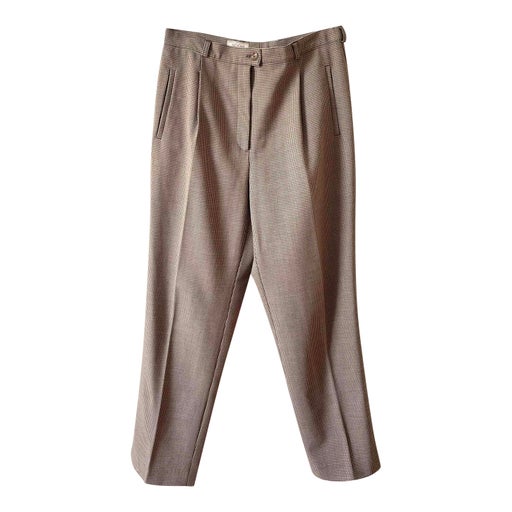 Pleated pants