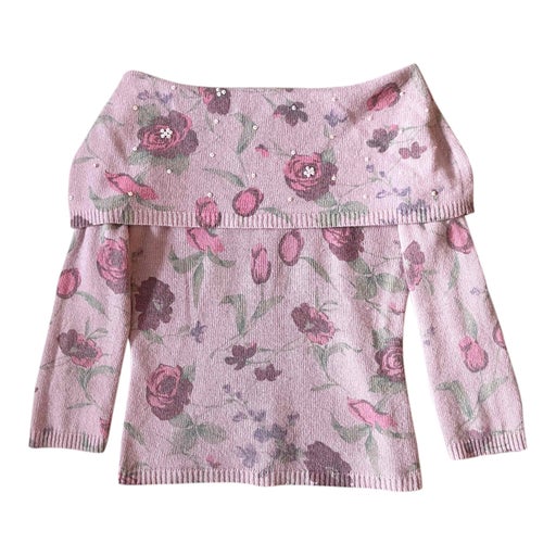 Top en angora fleuri