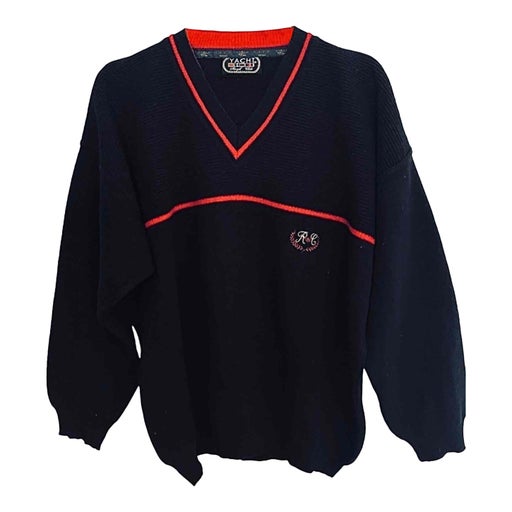 Woolen sweater