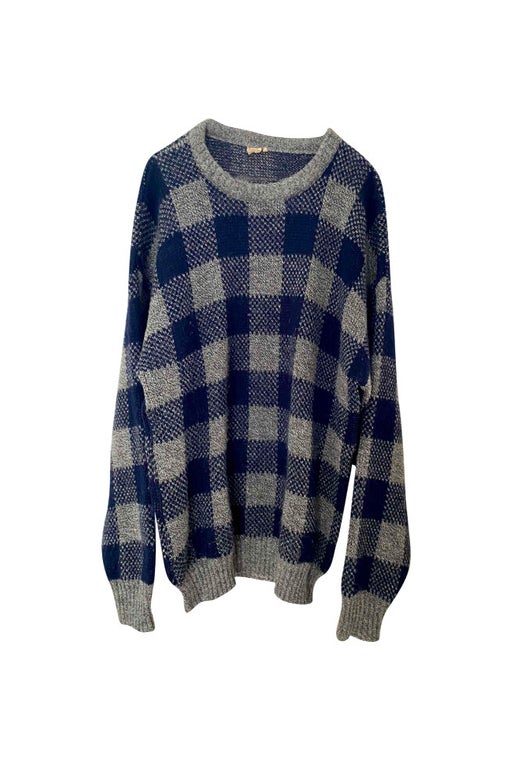 Checked sweater 