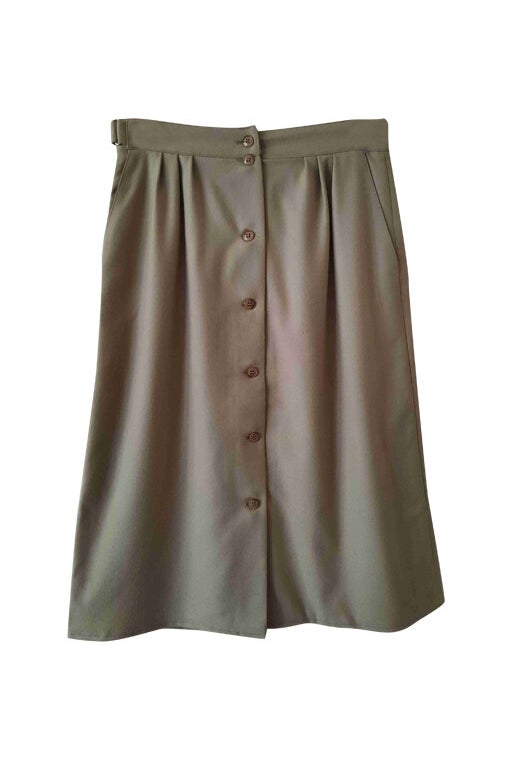 Buttoned wool skirt