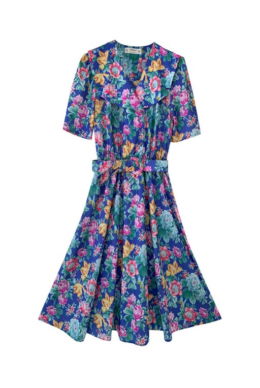Floral dress with large collar. Ok for a 36/