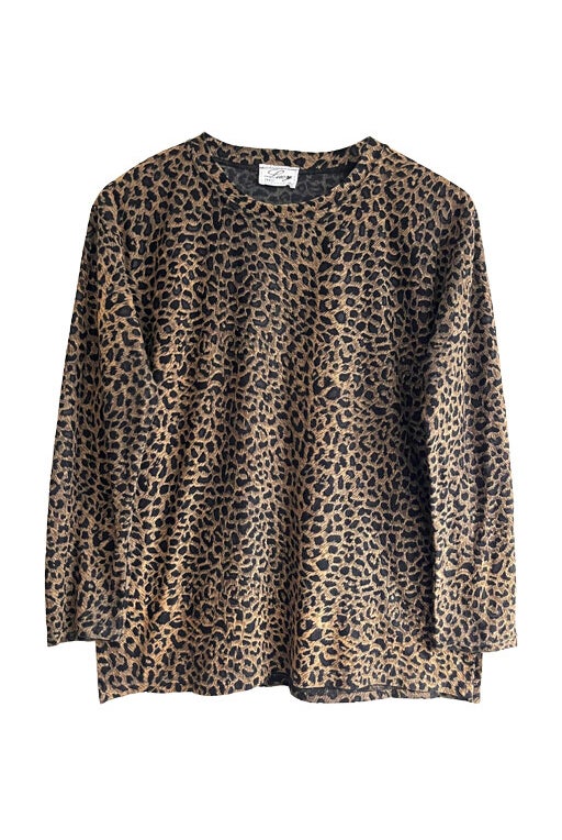 Long sleeve leopard top