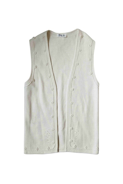 Embroidered sleeveless vest 