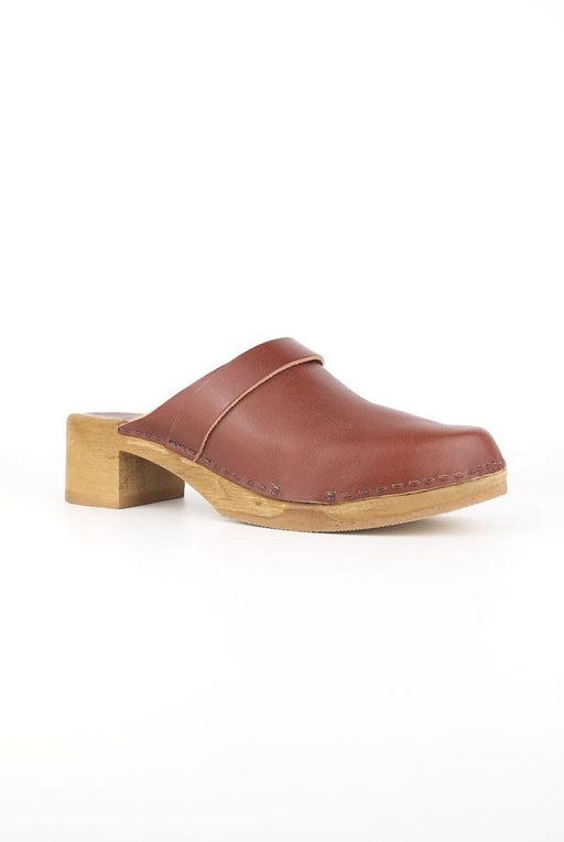 ANNA COGNAC CLOGS