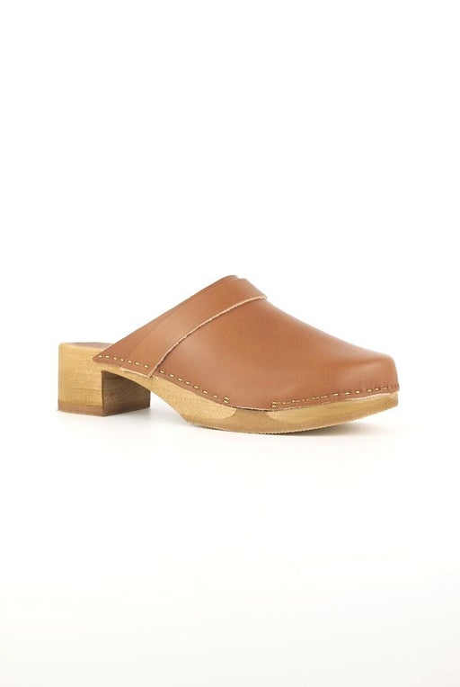 ANNA CAMEL CLOGS