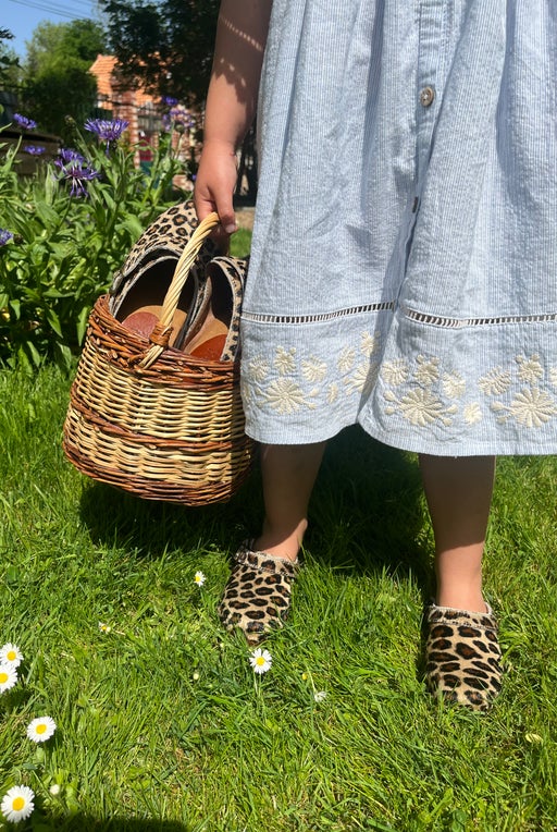 CHERRY BABY LEOPARD CLOGS