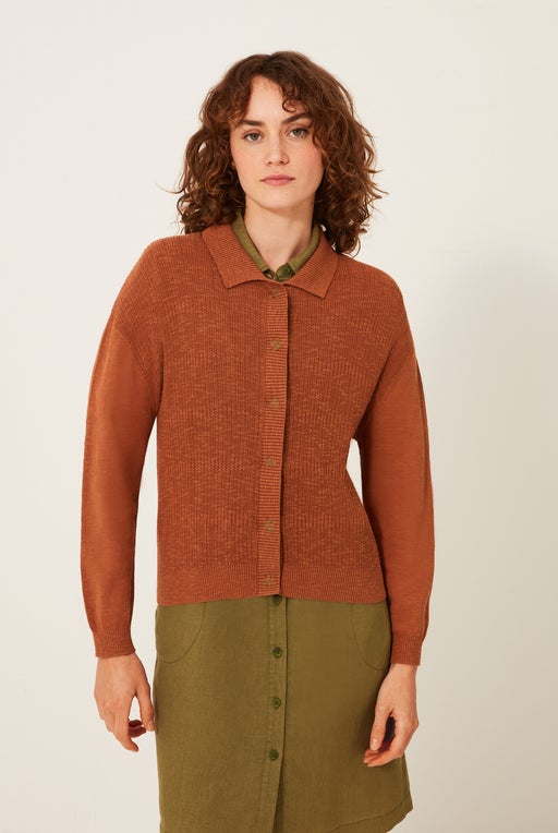 JOAN VEST
