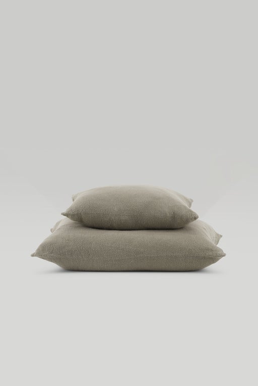The raw linen cushion