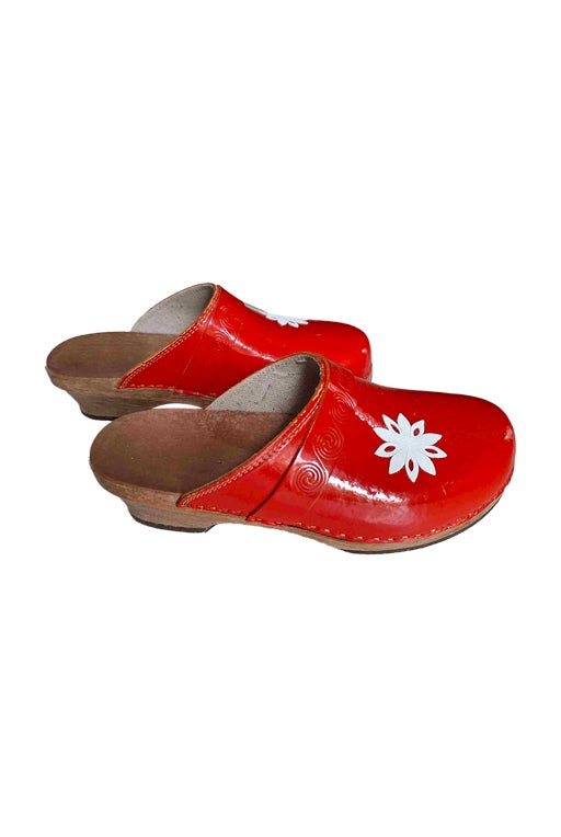 80s leather clogs